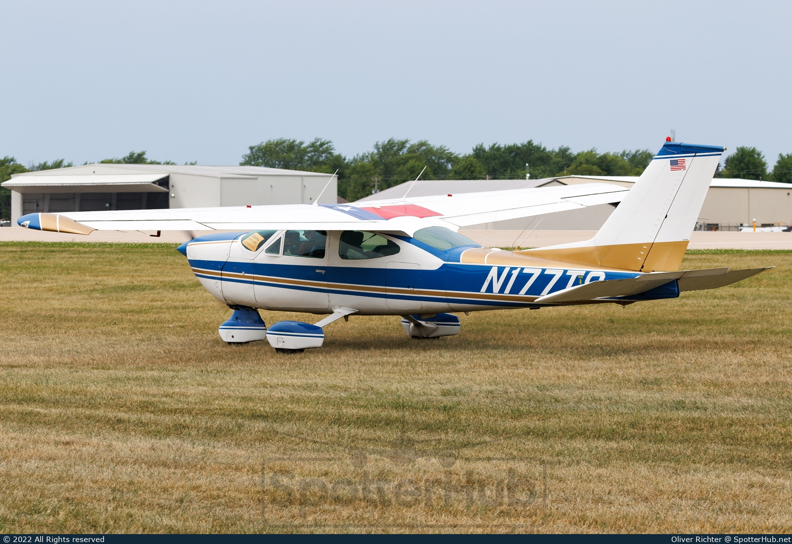 Photo of N177TS - Cessna 177B Cardinal operated by Midway Flying Club