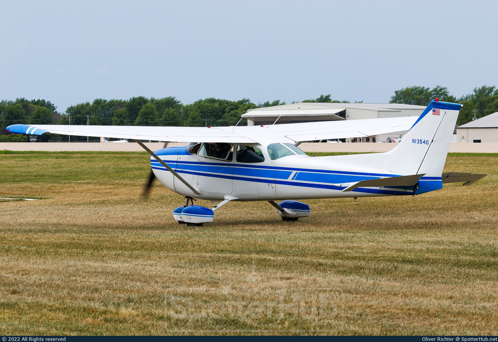 Photo of N13540 - Cessna 172M Skyhawk operated by Private