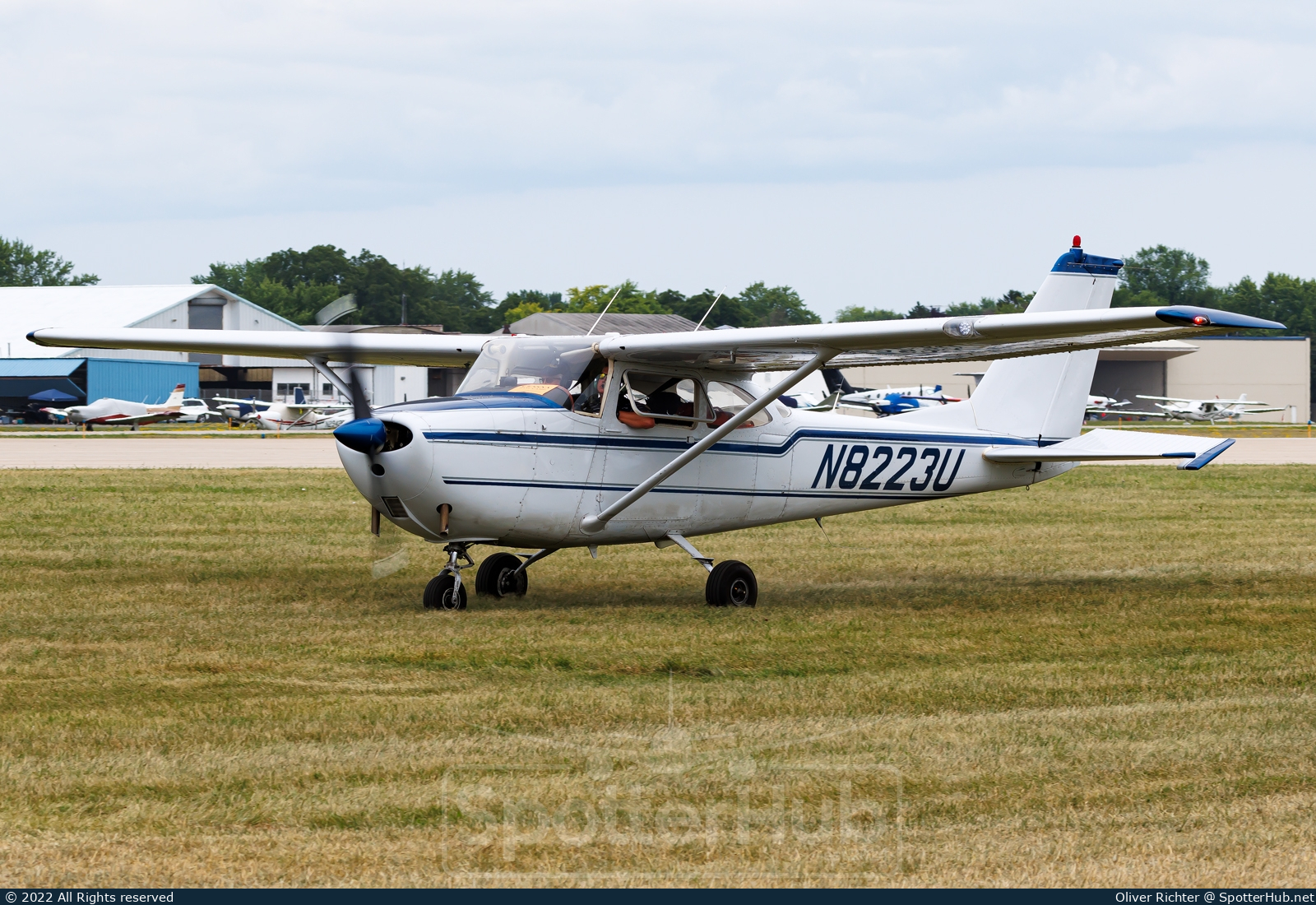 Photo of N8223U - Cessna 172F Skyhawk operated by Chapter 36 Flying Club