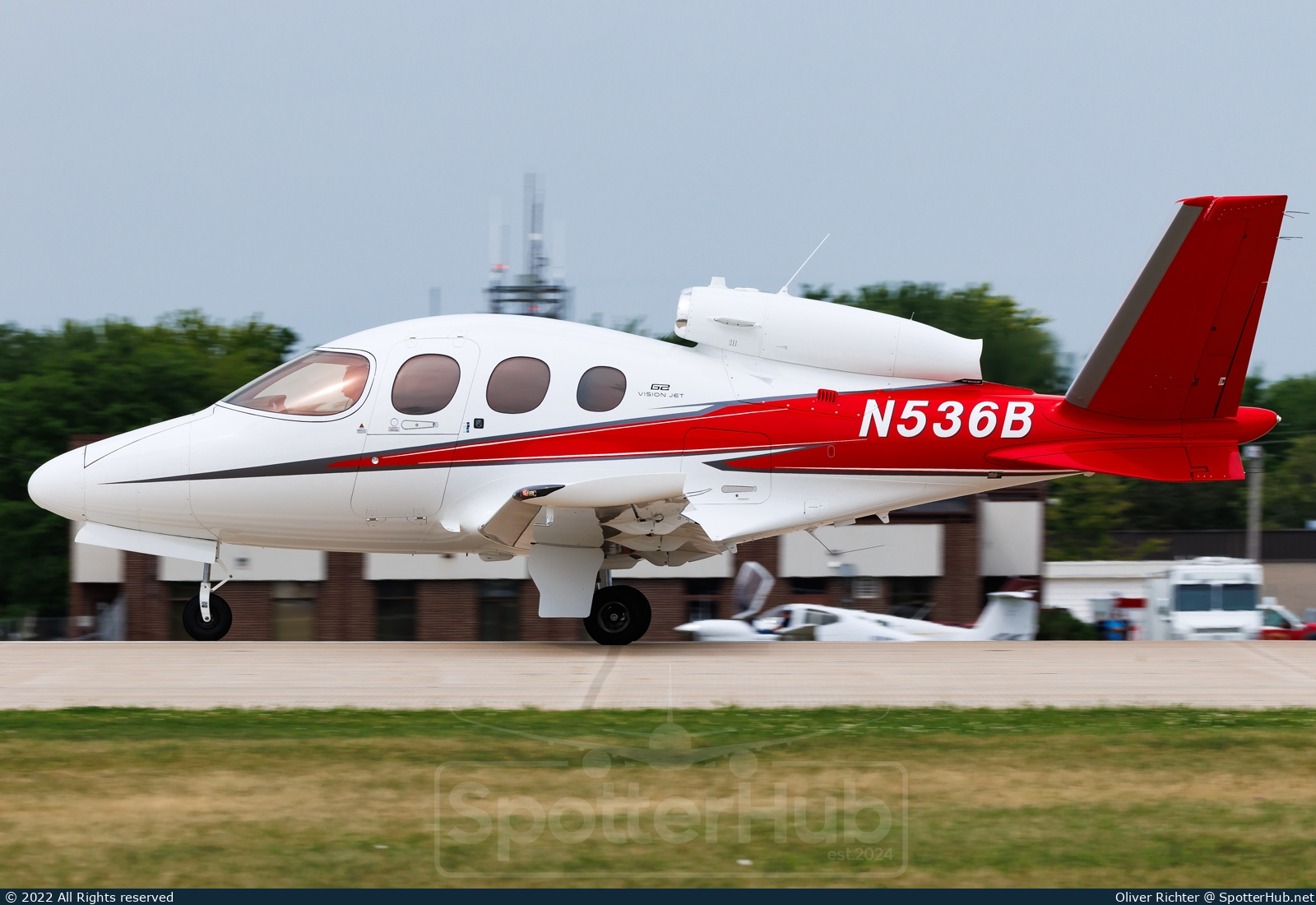 Photo of N536B - Cirrus Vision Jet G2 operated by Private