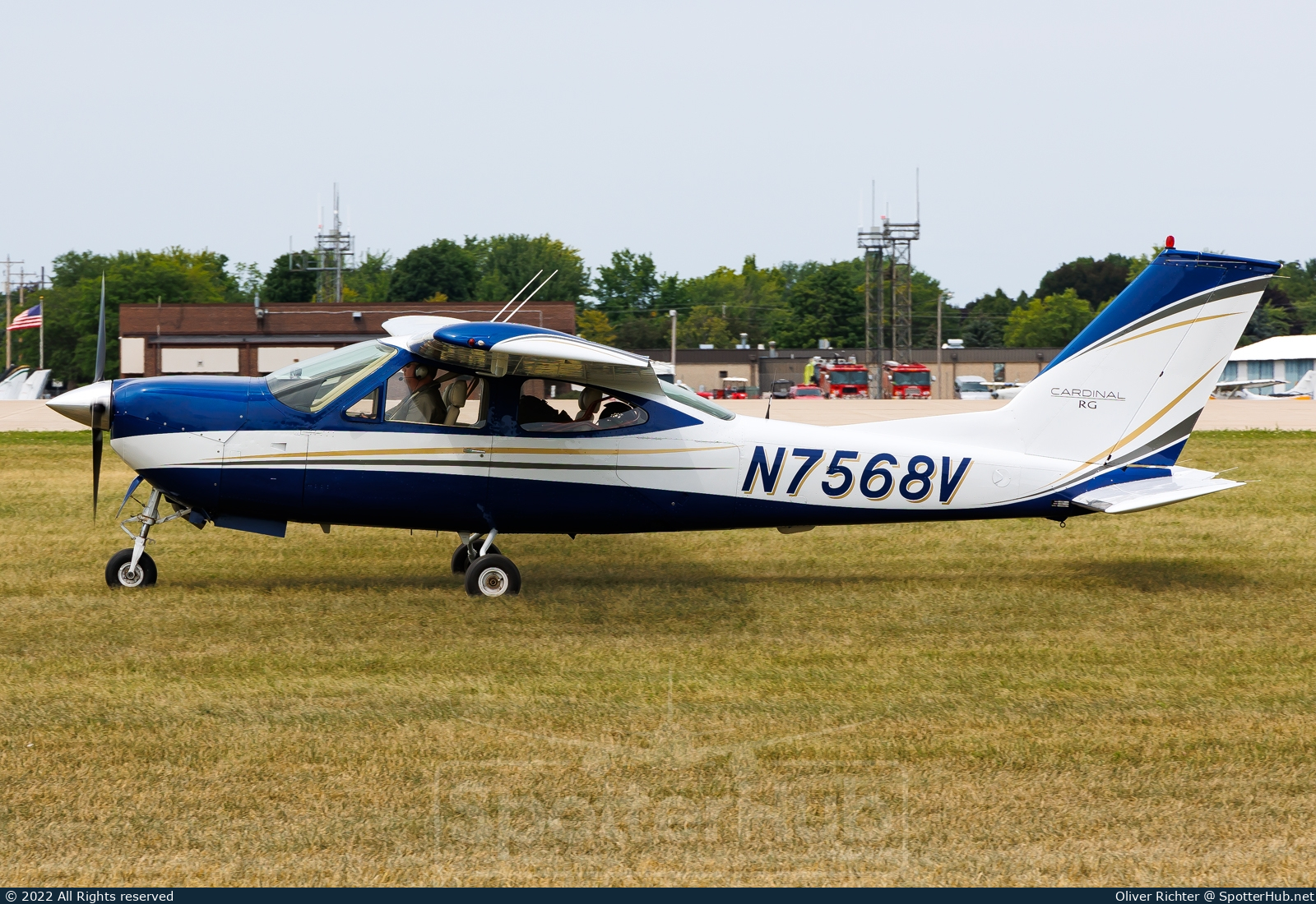 Photo of N7568V - Cessna 177RG Cardinal RG operated by Private