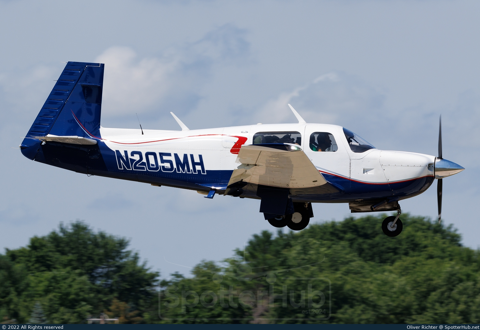 Photo of N205MH - Mooney M20J 205 operated by Private