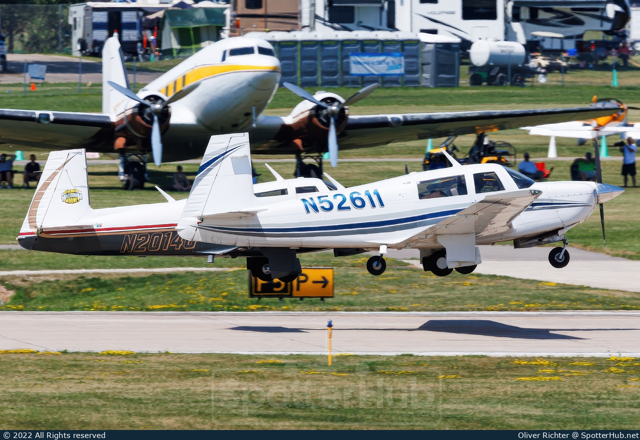 Photo of N52611 - Mooney M20J 201 operated by Private