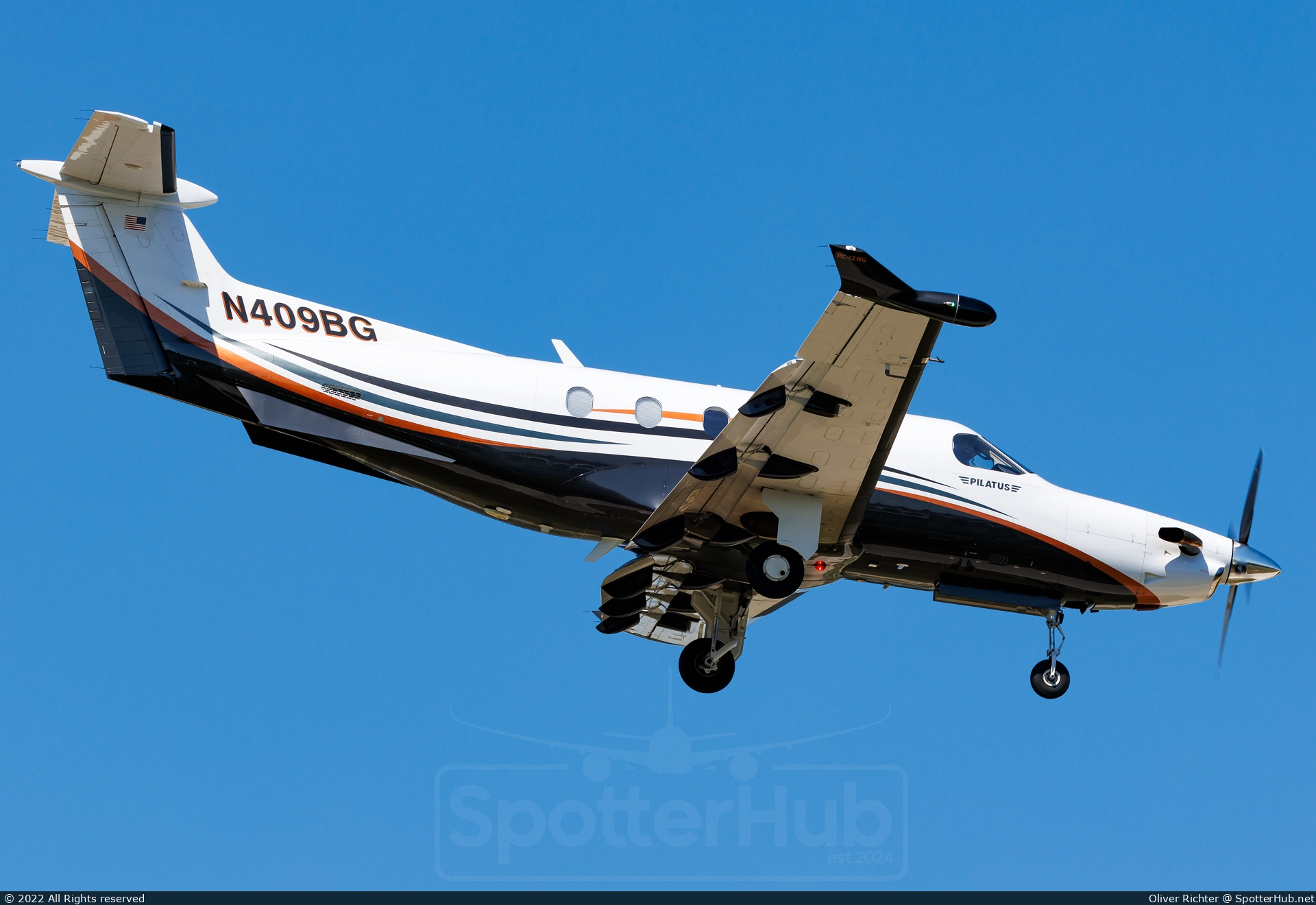 Photo of N409BG - Pilatus PC-12 NG operated by Private