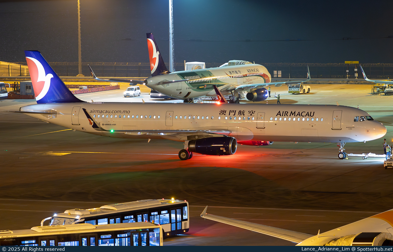 Photo of B-MCE - Airbus A321-231 operated by Air Macau
