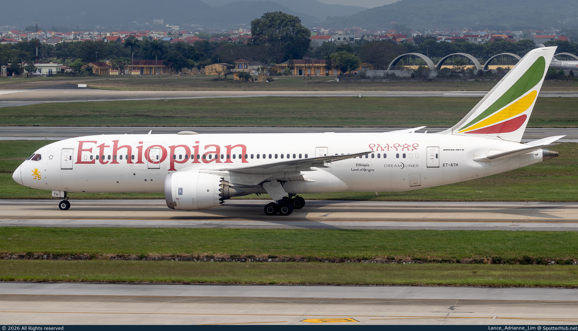 Photo of ET-ATH - Boeing 787-8 Dreamliner operated by Ethiopian Airlines
