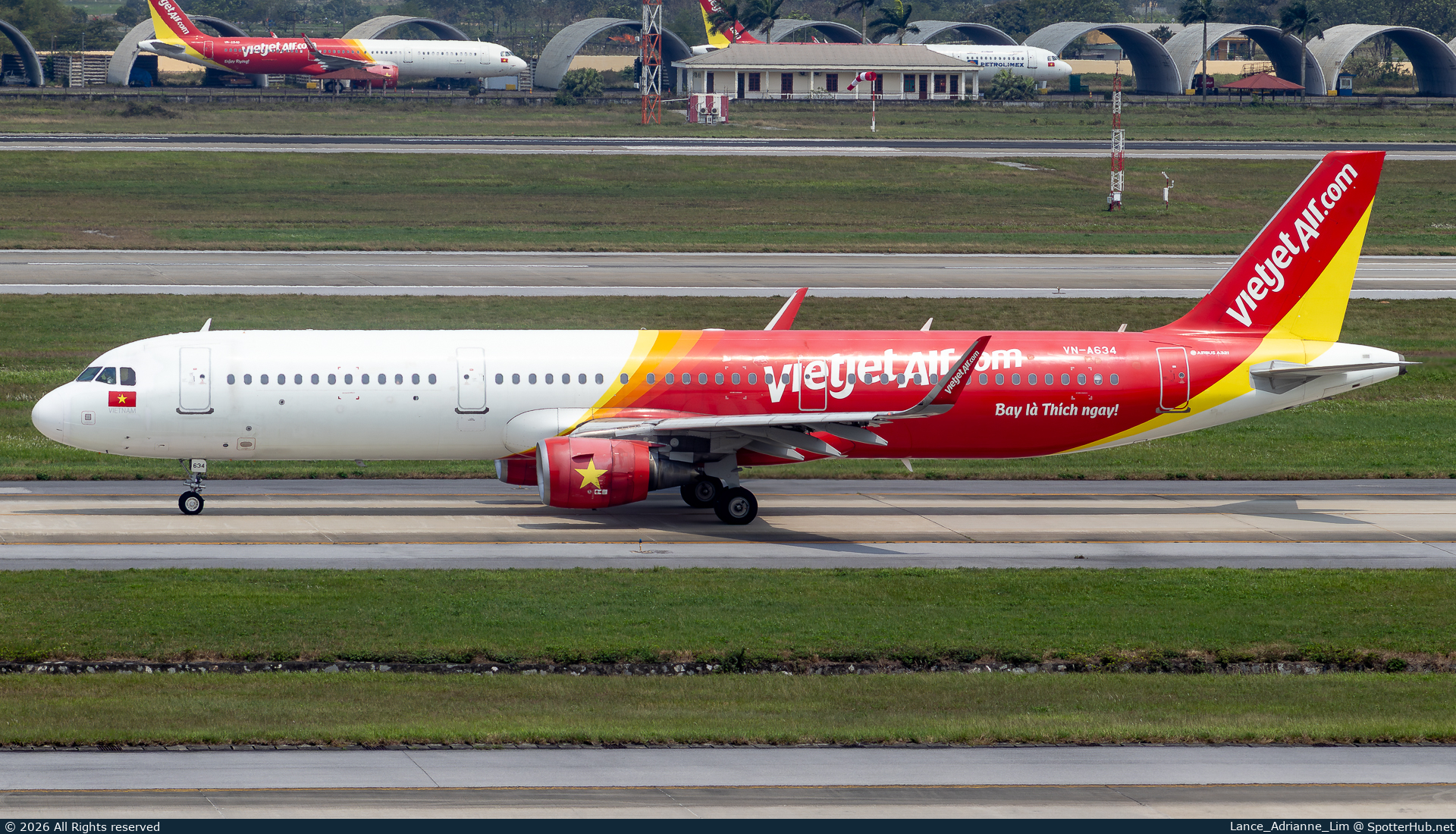 Photo of VN-A634 - Airbus A321-211 operated by VietJet Air