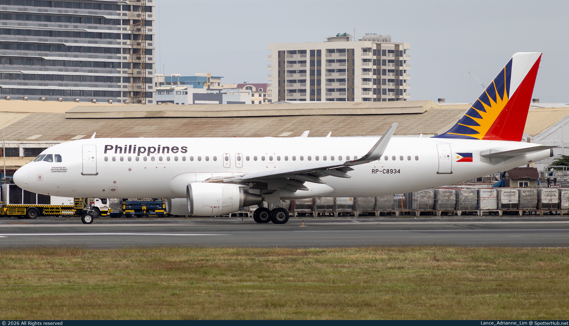 Photo of RP-C8934 - Airbus A320-214 operated by Philippine Airlines (opb PAL Express)