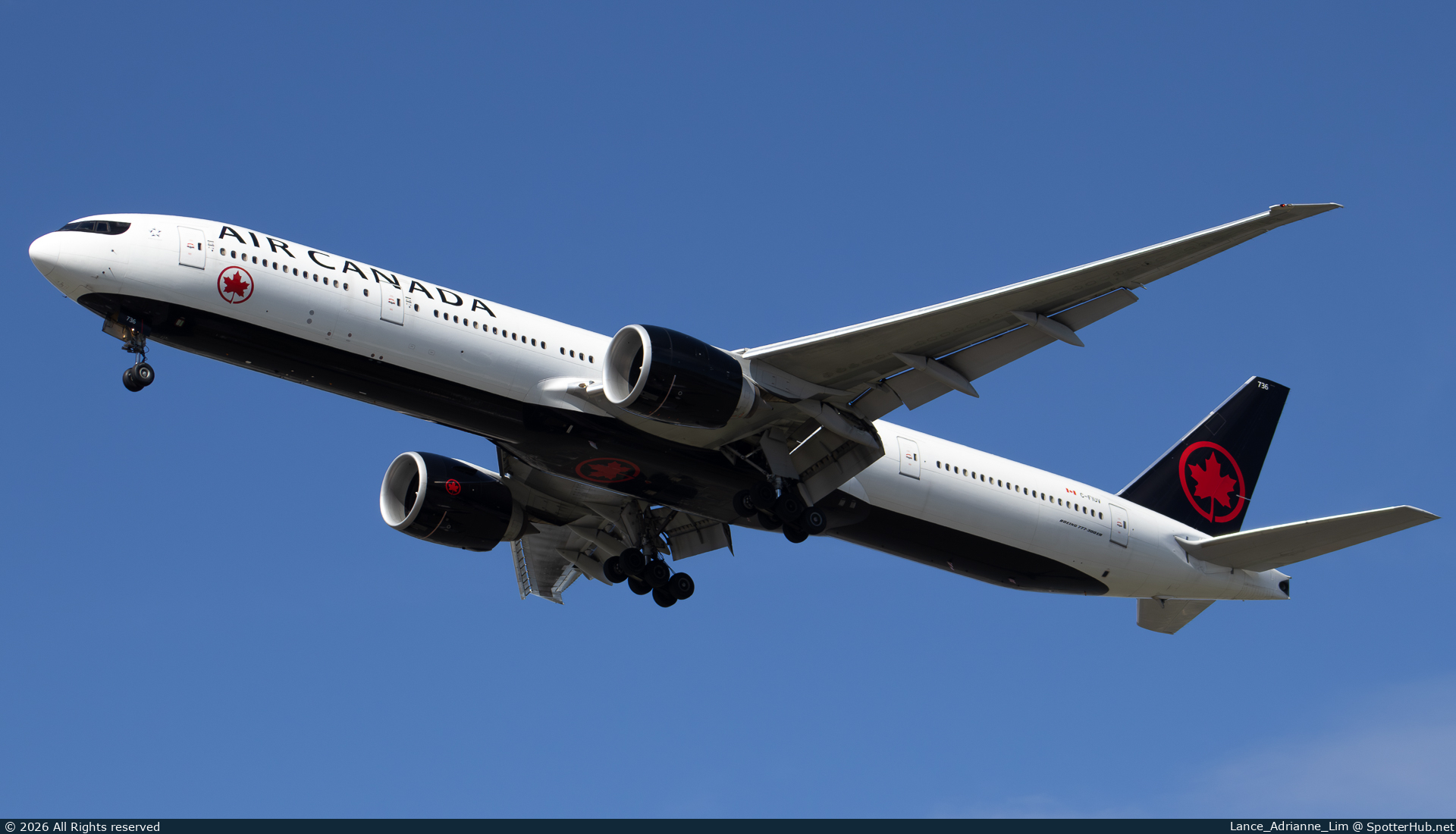 Photo of C-FIUV - Boeing 777-333(ER) operated by Air Canada