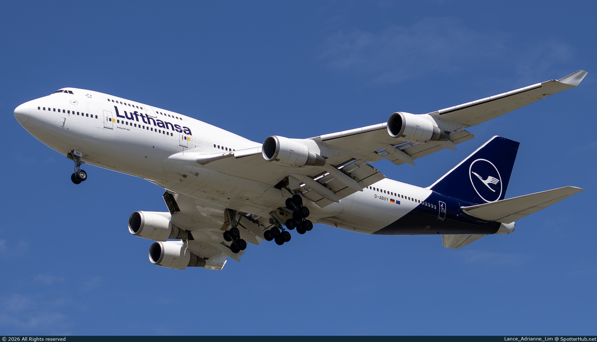 Photo of D-ABVY - Boeing 747-430 operated by Lufthansa