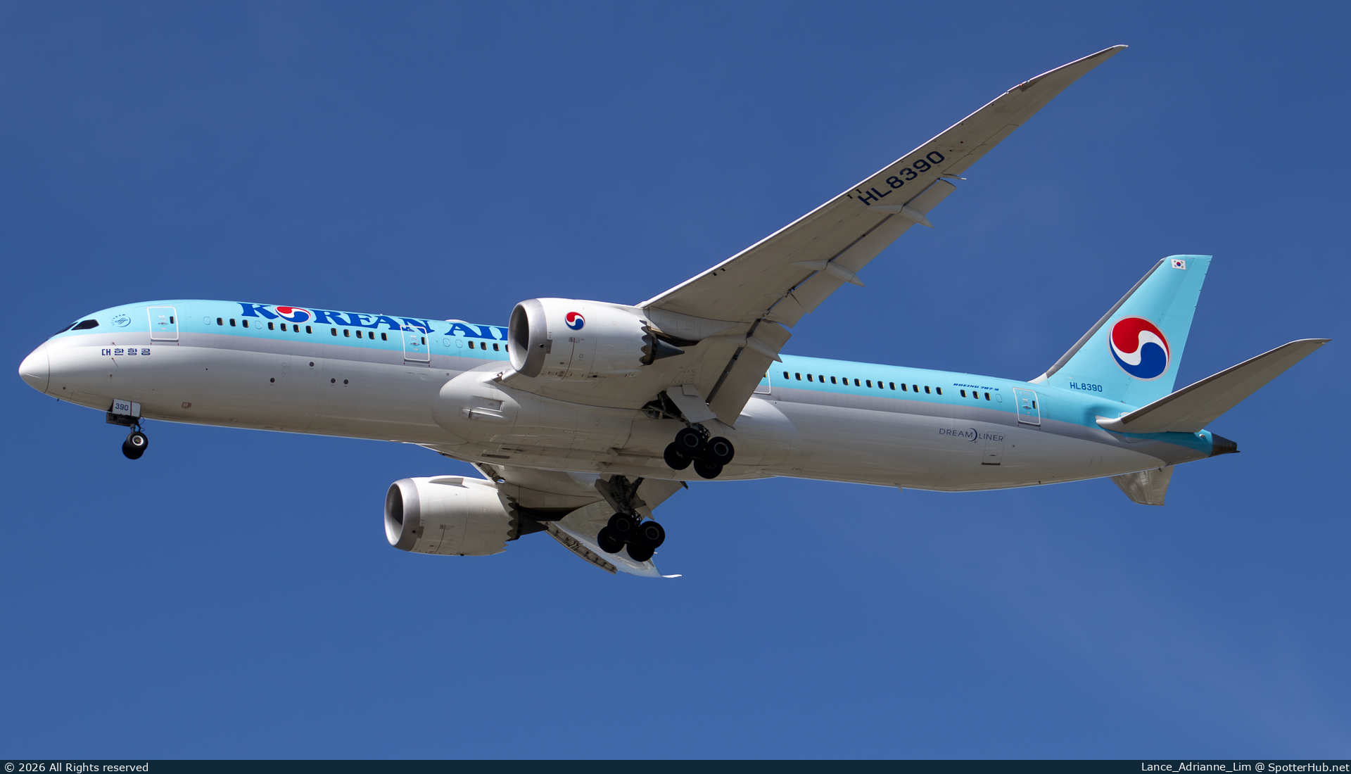 Photo of HL8390 - Boeing 787-9 Dreamliner operated by Korean Air