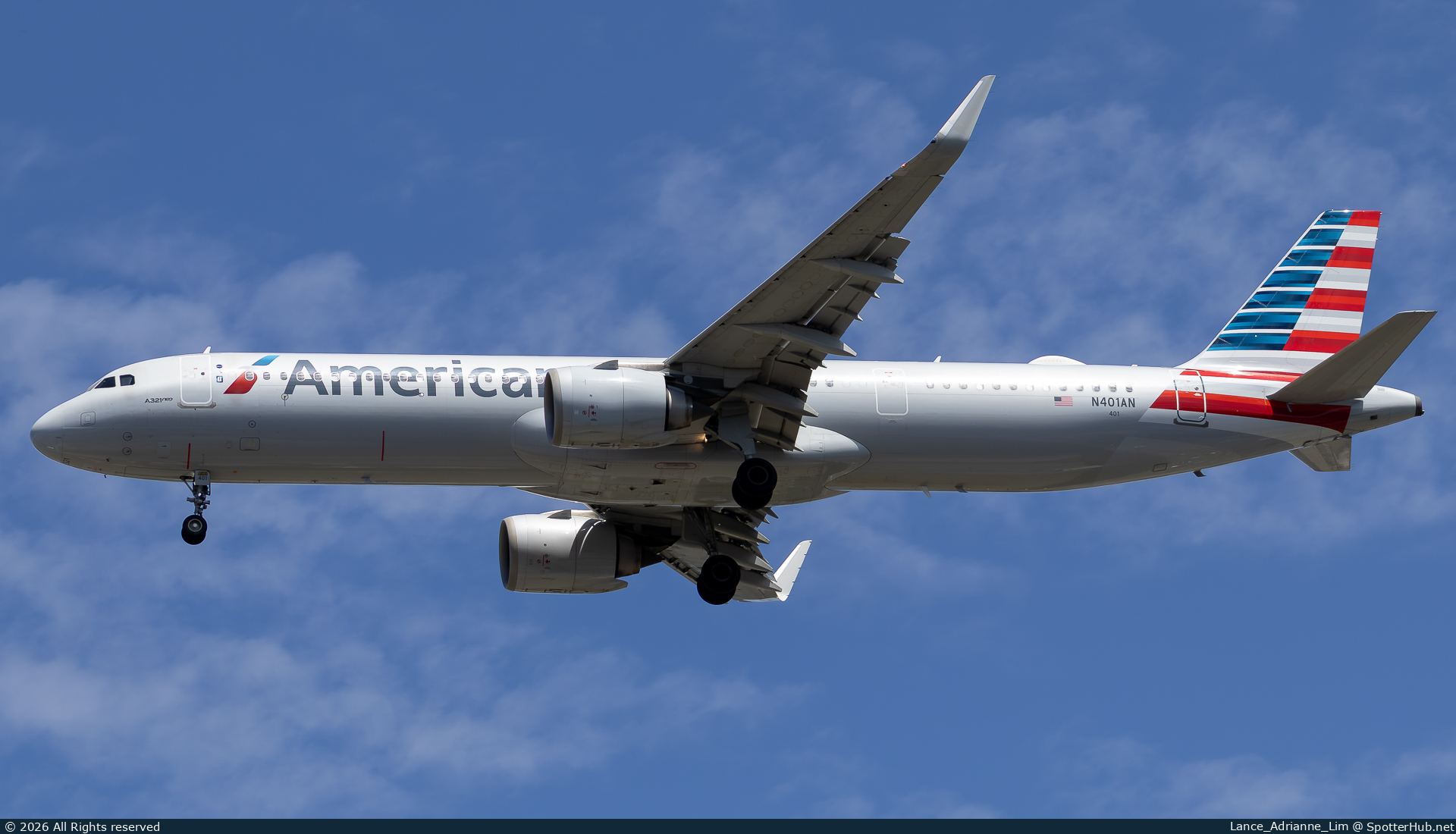 Photo of N401AN - Airbus A321-253NX operated by American Airlines