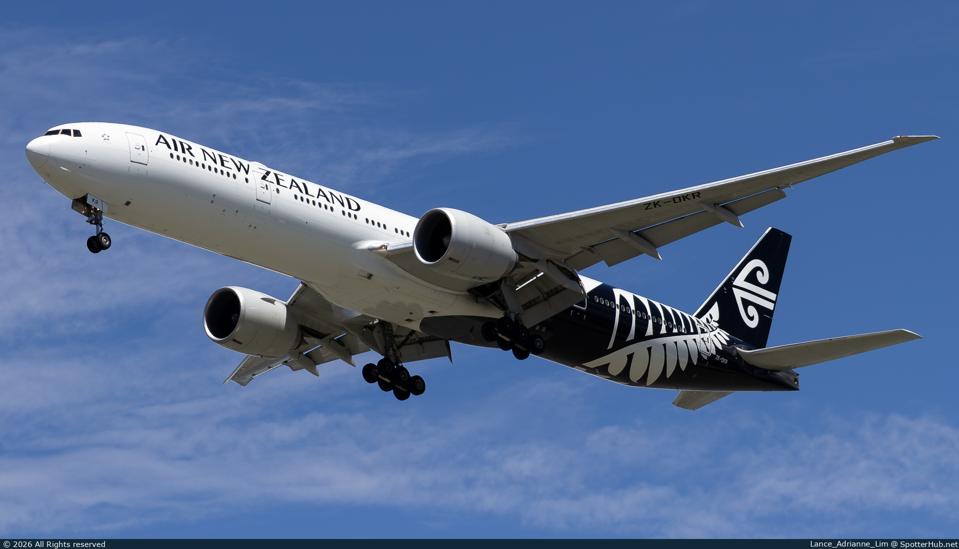Photo of ZK-OKR - Boeing 777-319(ER) operated by Air New Zealand