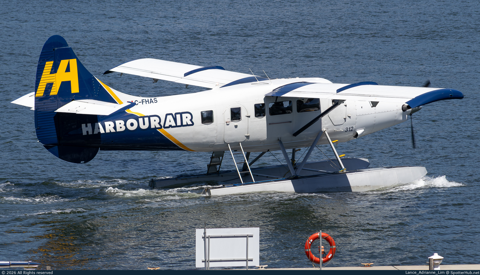 Photo of C-FHAS - De Havilland Canada DHC-3T Vazar Turbine Otter operated by Harbour Air