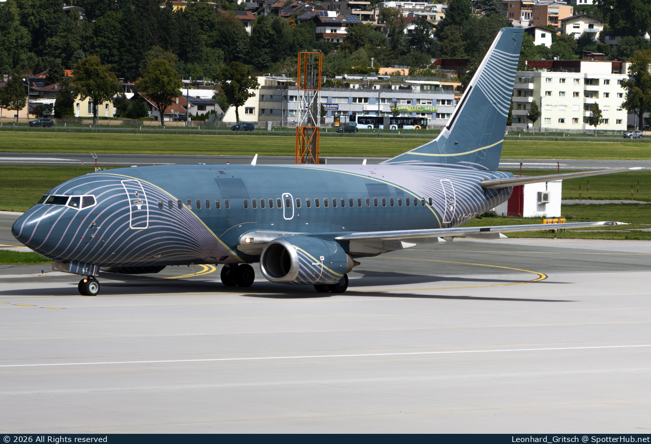 Photo of LY-FLT - Boeing 737-522 operated by KlasJet