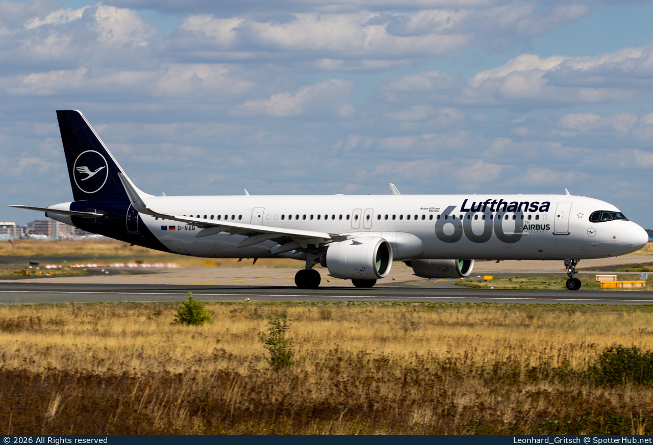 Photo of D-AIEQ - Airbus A321-271NX operated by Lufthansa