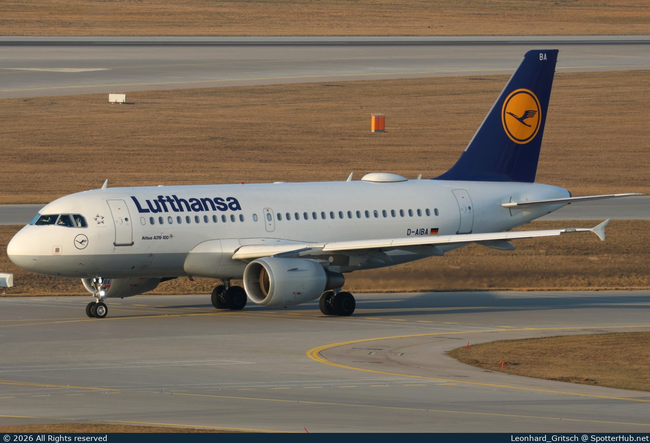Photo of D-AIBA - Airbus A319-112 operated by Lufthansa