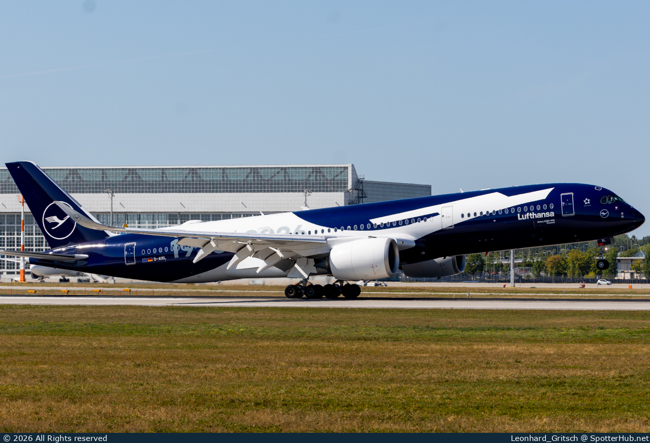 Photo of D-AIXL - Airbus A350-941 operated by Lufthansa