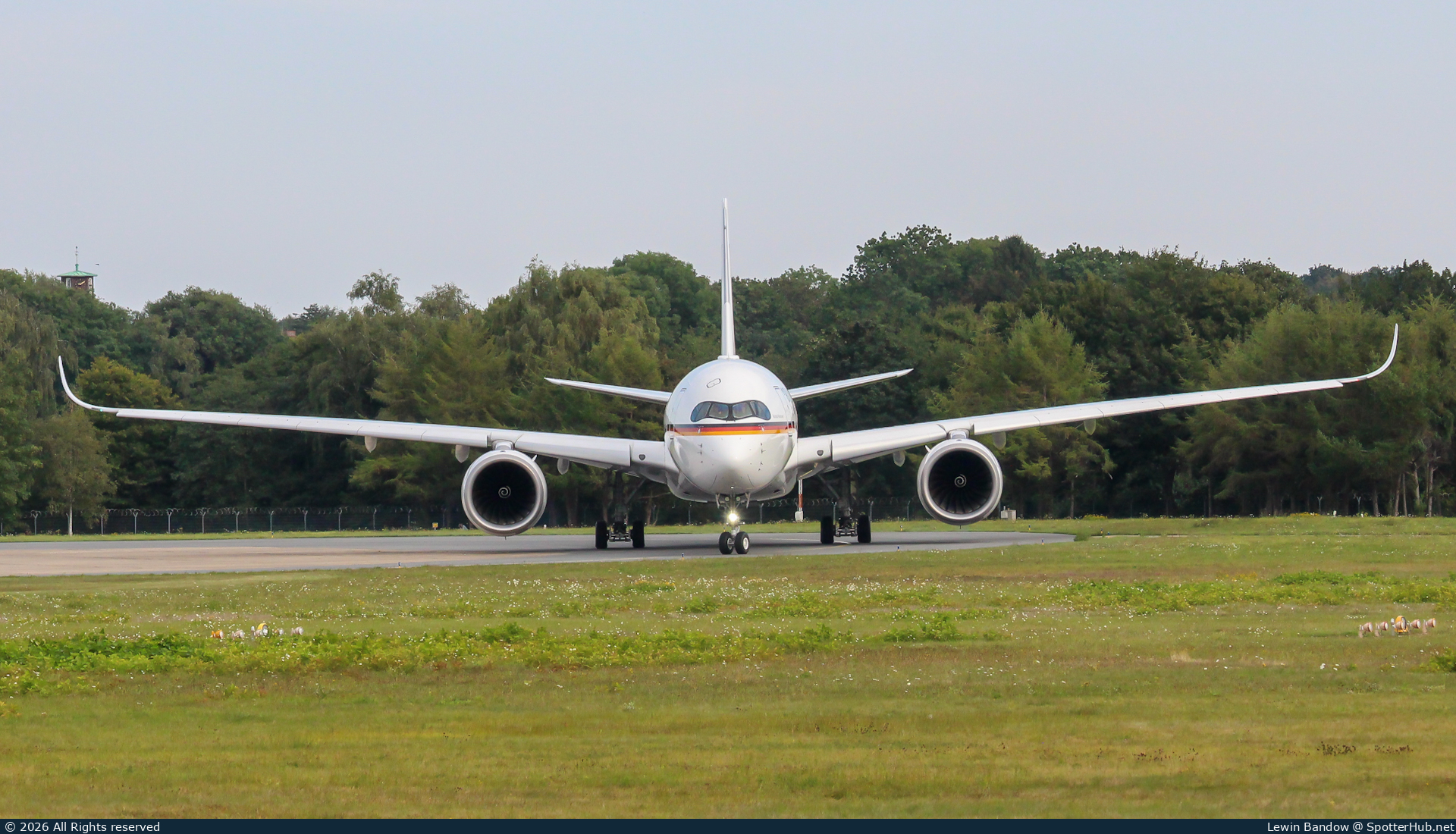 Photo of 10+01 - Airbus A350-941(CJ) operated by German Air Force