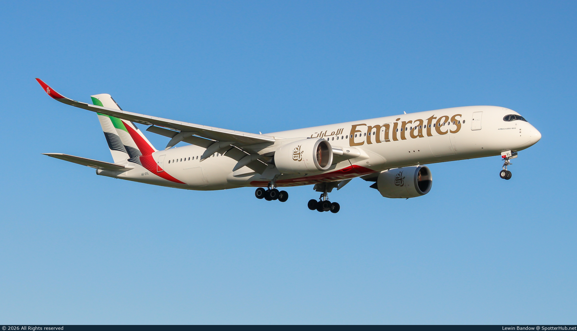 Photo of A6-EXL - Airbus A350-941 operated by Emirates