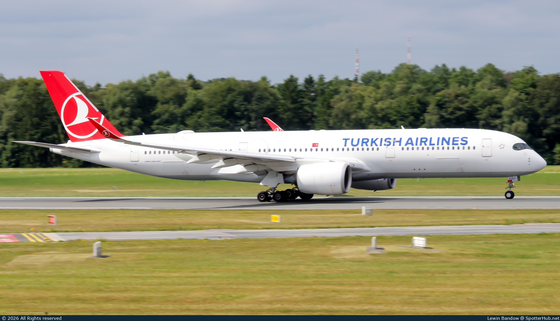 Photo of TC-LGJ - Airbus A350-941 operated by Turkish Airlines