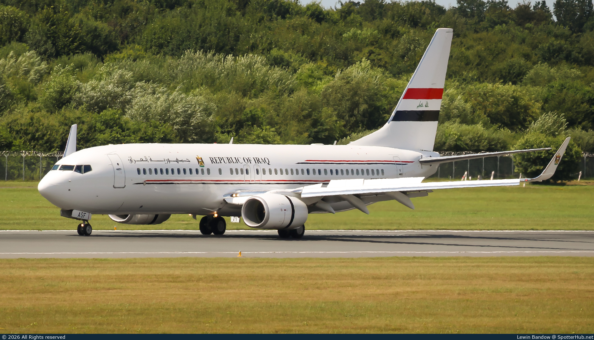 Photo of YI-ASF - Boeing 737-81Z operated by Government of Iraq