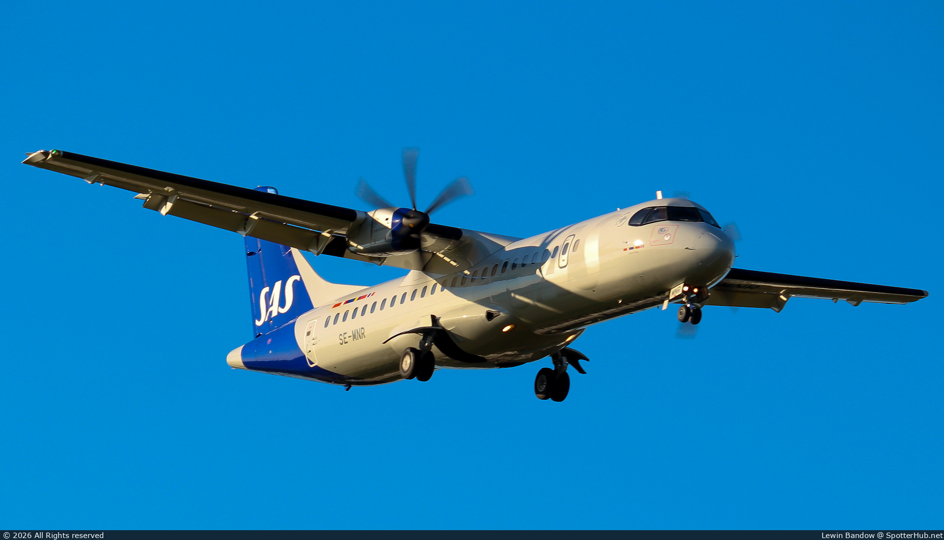 Photo of SE-MNR - ATR 72-600 operated by SAS Scandinavian Airlines (opb Braathens Regional Airways)
