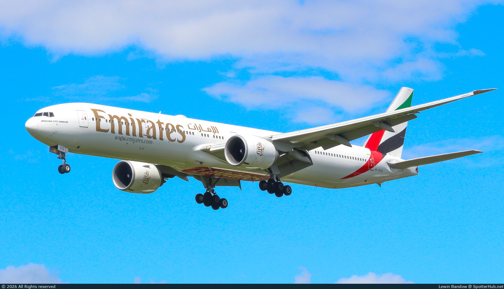 Photo of A6-EGD - Boeing 777-31H(ER) operated by Emirates