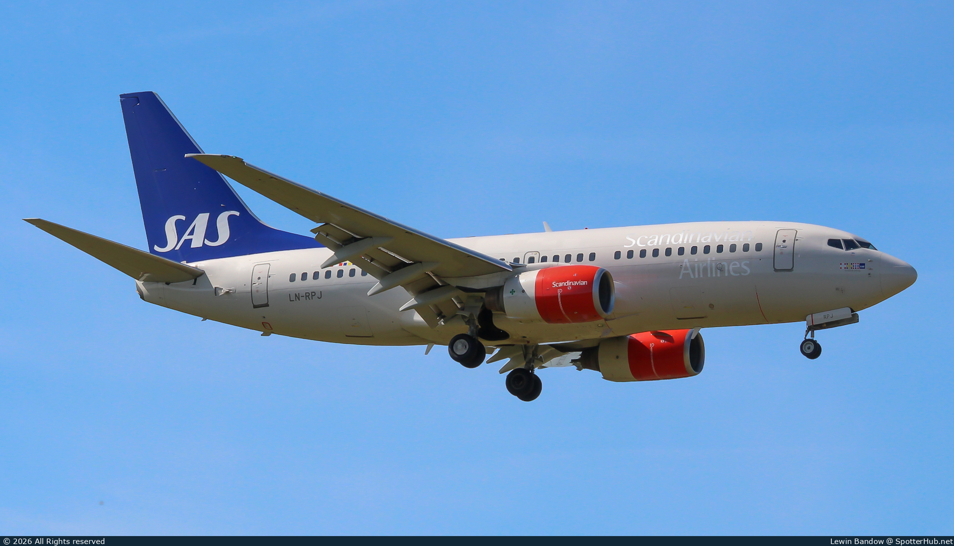 Photo of LN-RPJ - Boeing 737-783 operated by SAS Scandinavian Airlines