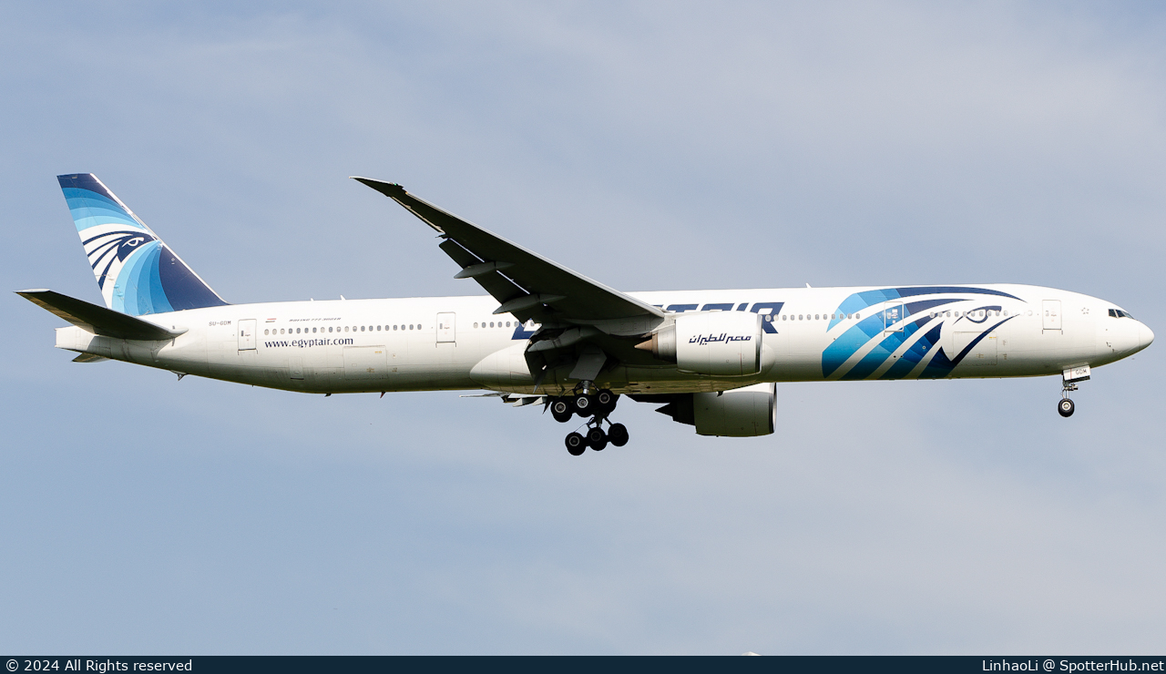 Photo of SU-GDM - Boeing 777-36N(ER) operated by Egyptair