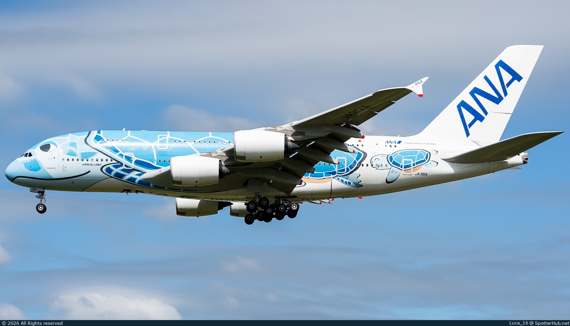 Photo of JA381A - Airbus A380-841 operated by ANA All Nippon Airways