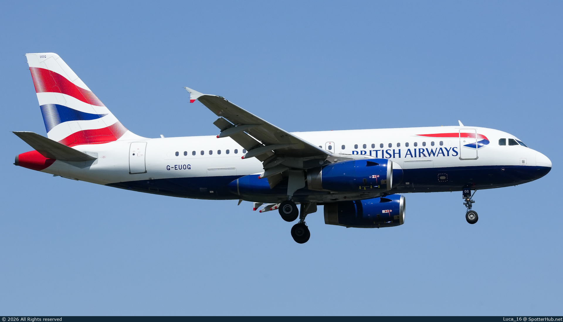 Photo of G-EUOG - Airbus A319-131 operated by British Airways