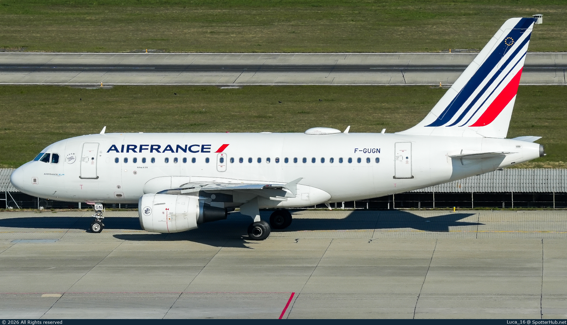 Photo of F-GUGN - Airbus A318-111 operated by Air France