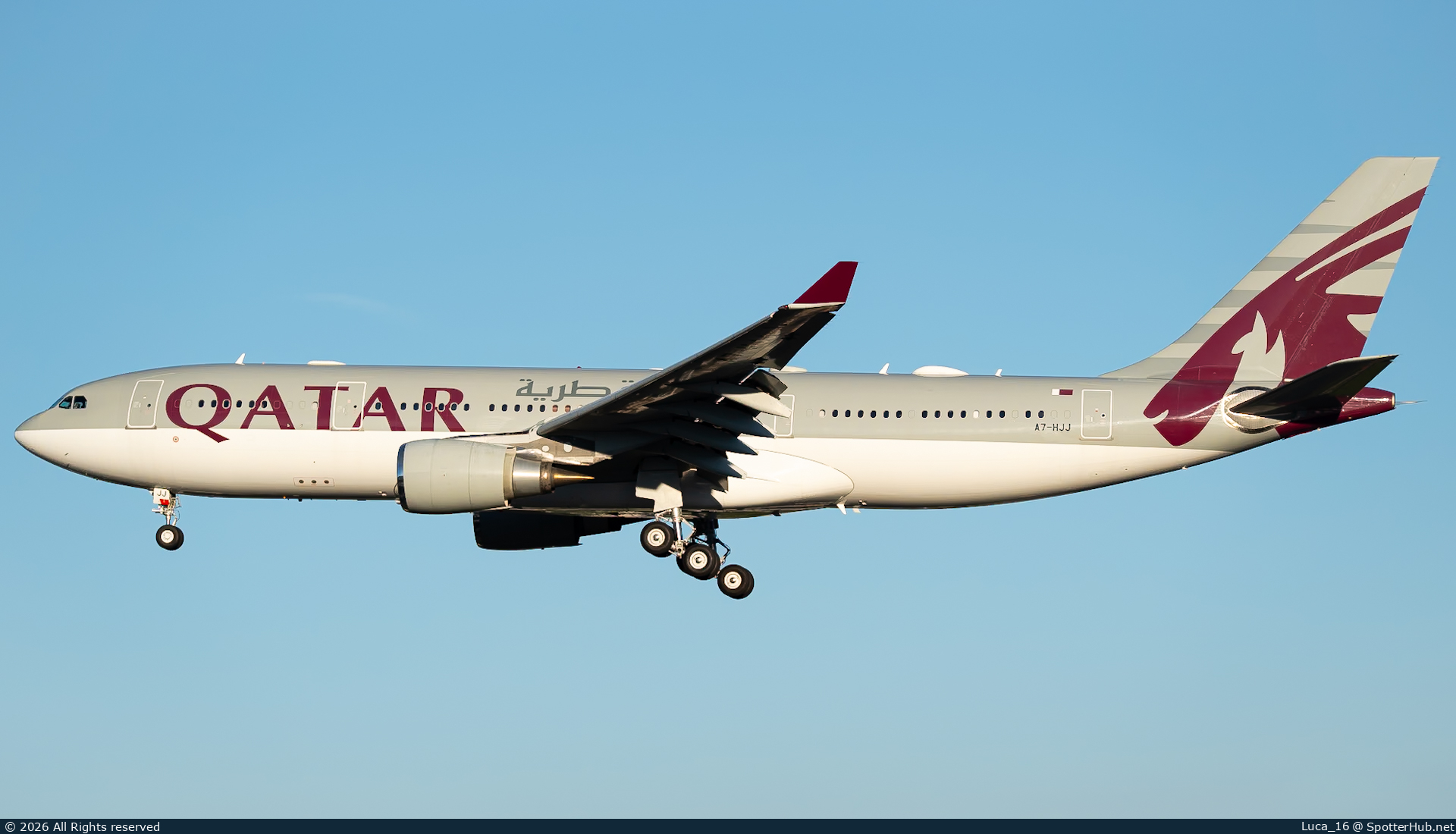 Photo of A7-HJJ - Airbus A330-202 operated by Qatar Amiri Flight