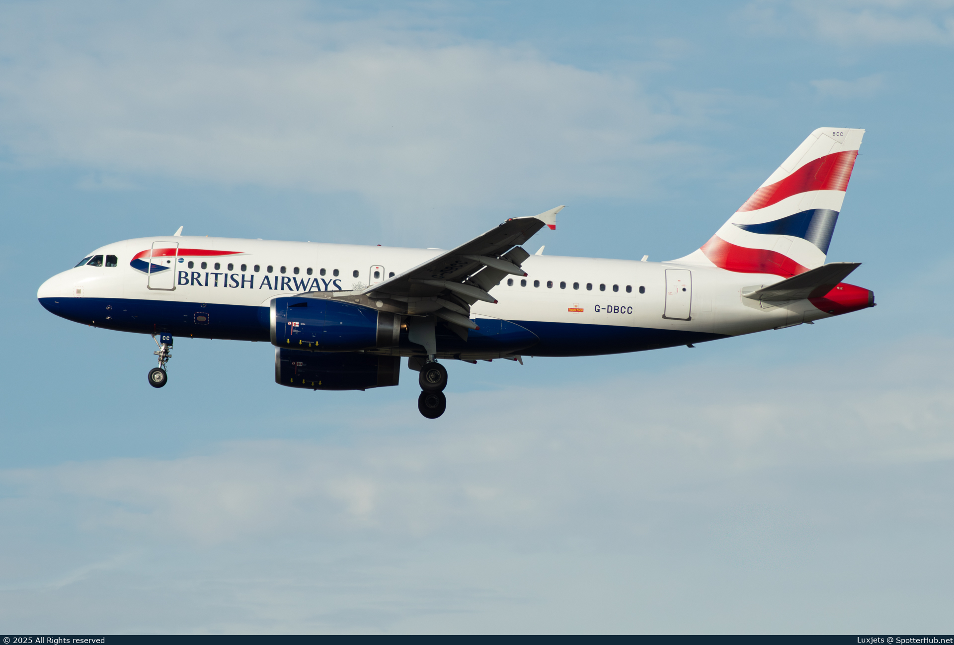 Photo of G-DBCC - Airbus A319-131 operated by British Airways