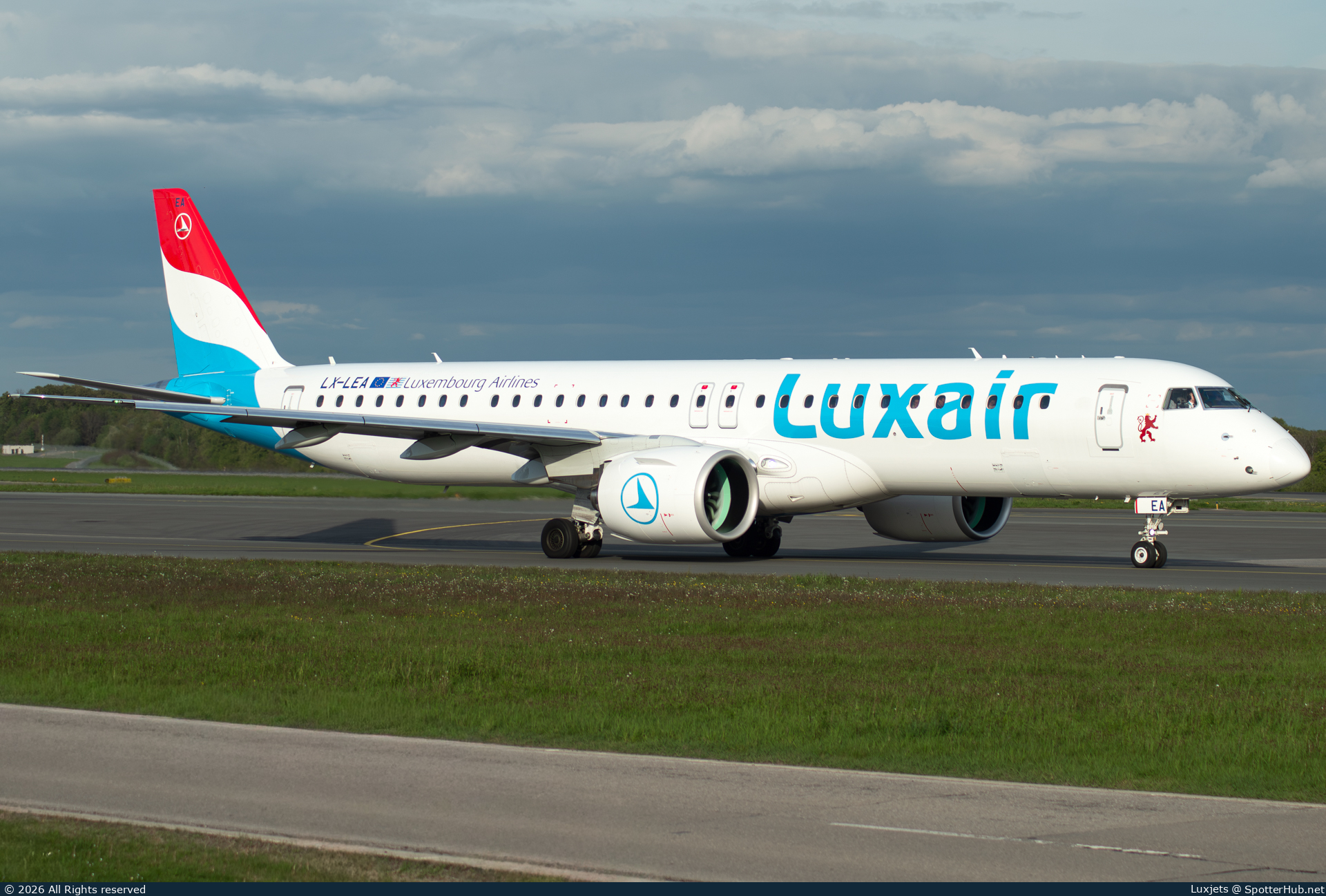 Photo of LX-LEA - Embraer ERJ-195-E2 operated by Luxair