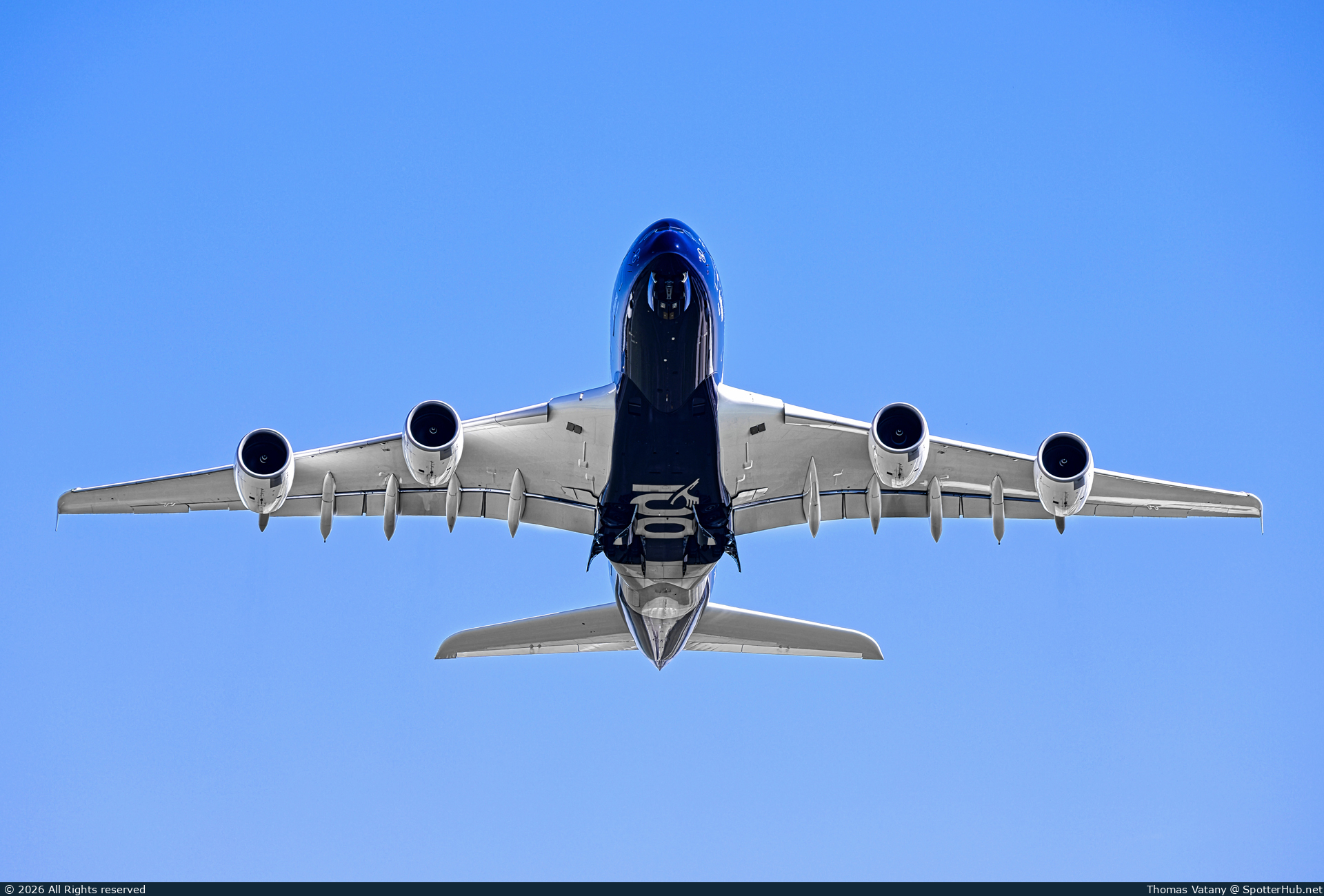 Photo of D-AIMH - Airbus A380-841 operated by Lufthansa
