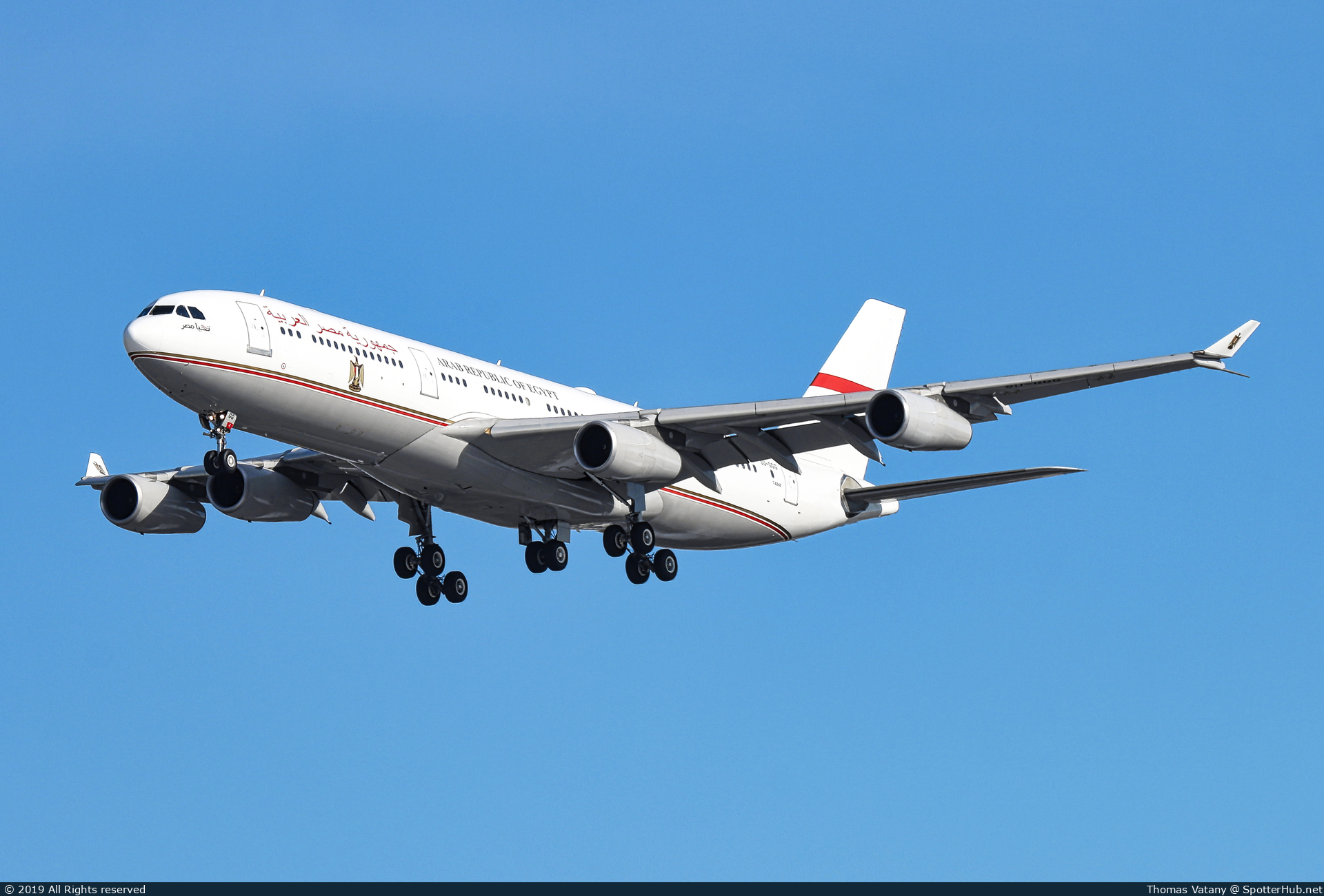 Photo of SU-GGG - Airbus A340-211 operated by Government of Egypt