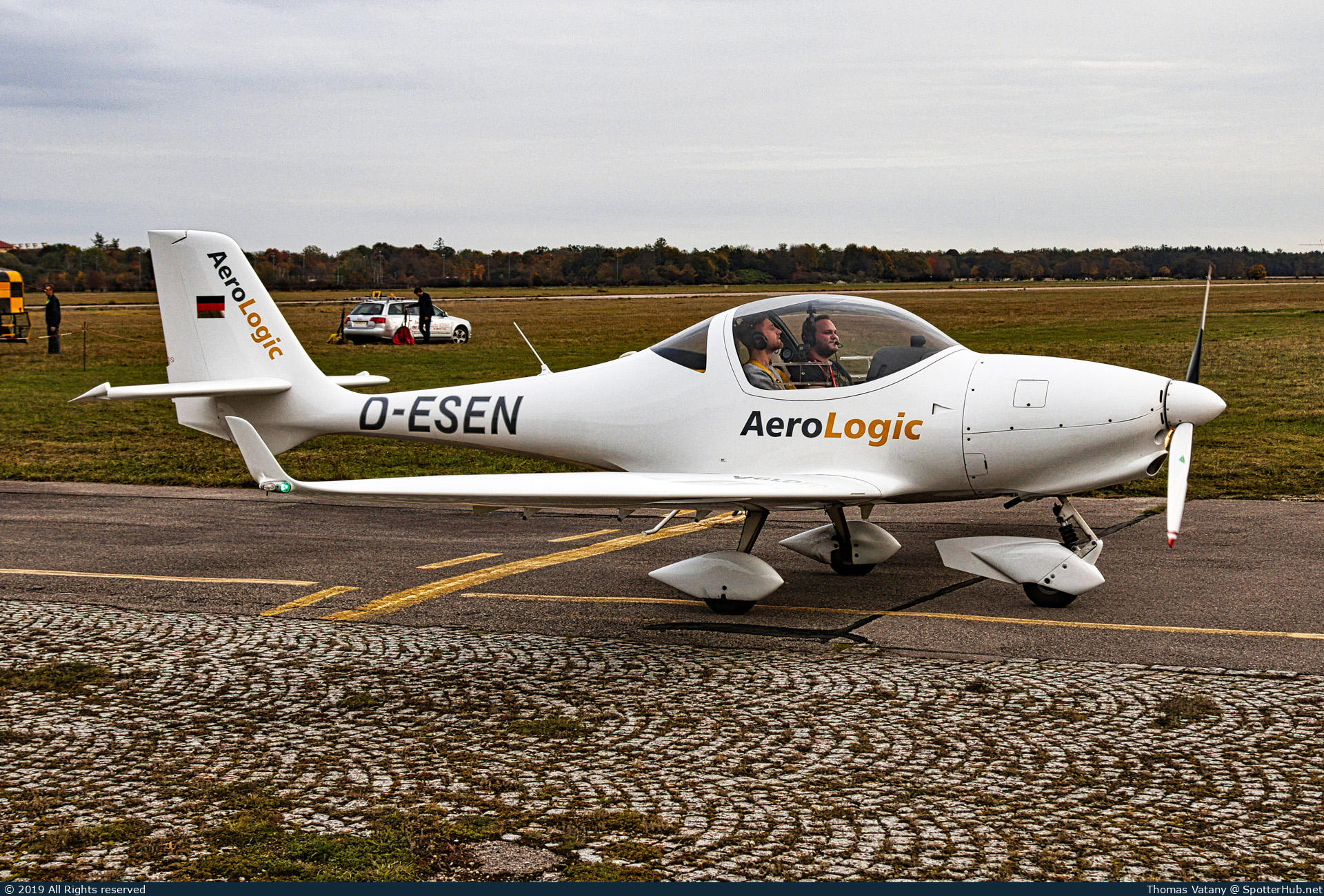 Photo of D-ESEN - Aquila A210 operated by TFC Flight Training