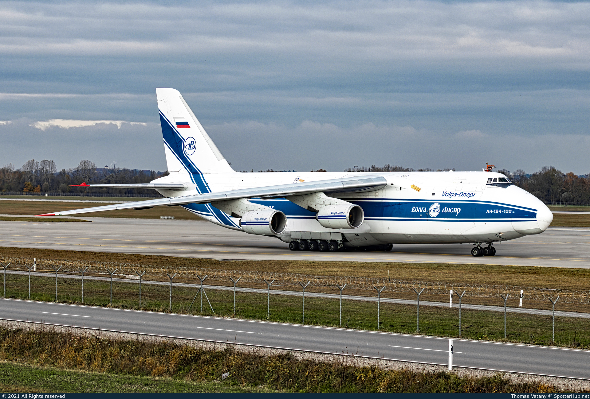 Photo of RA-82044 - Antonov An-124-100 Ruslan operated by Volga-Dnepr Airlines