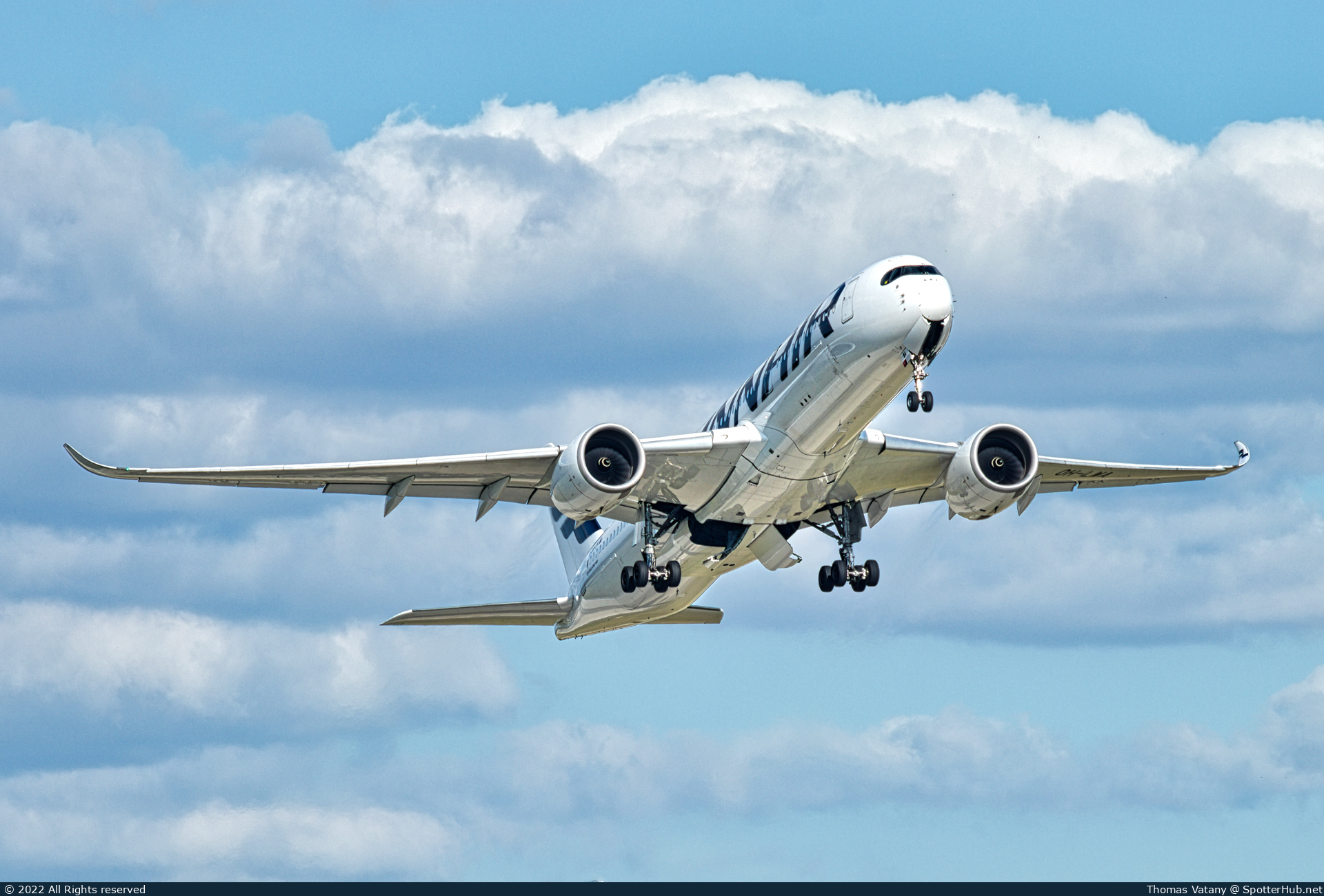 Photo of OH-LWA - Airbus A350-941 operated by Finnair
