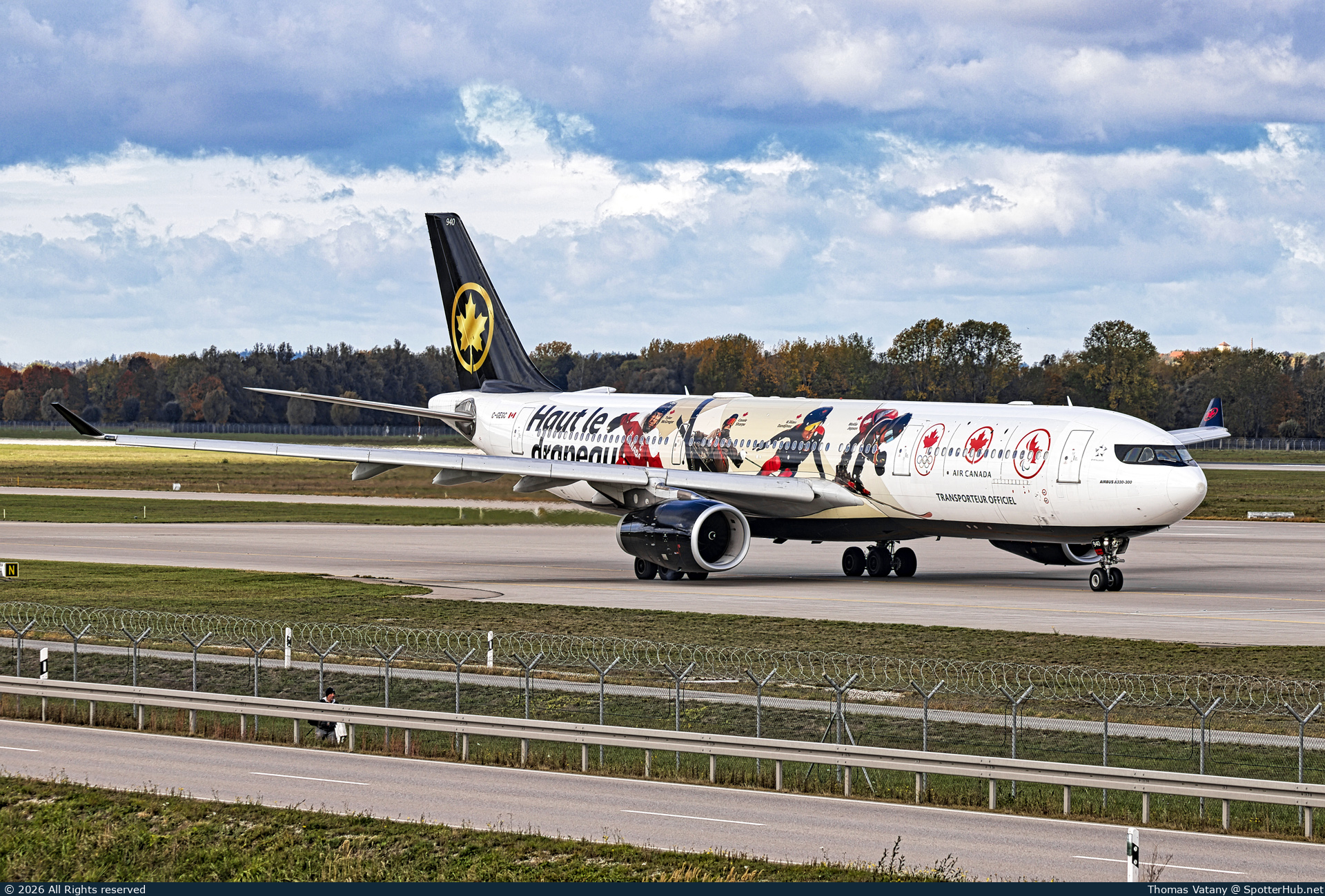 Photo of C-GEGC - Airbus A330-343 operated by Air Canada