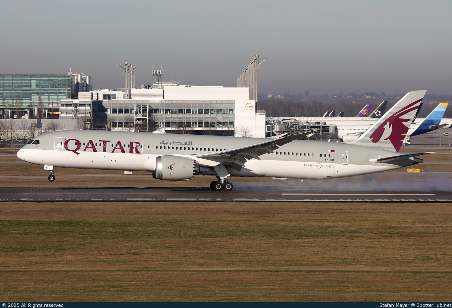 Photo of A7-BHT - Boeing 787-9 Dreamliner operated by Qatar Airways
