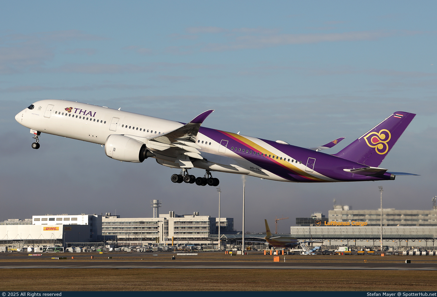Photo of HS-THZ - Airbus A350-941 operated by Thai Airways International