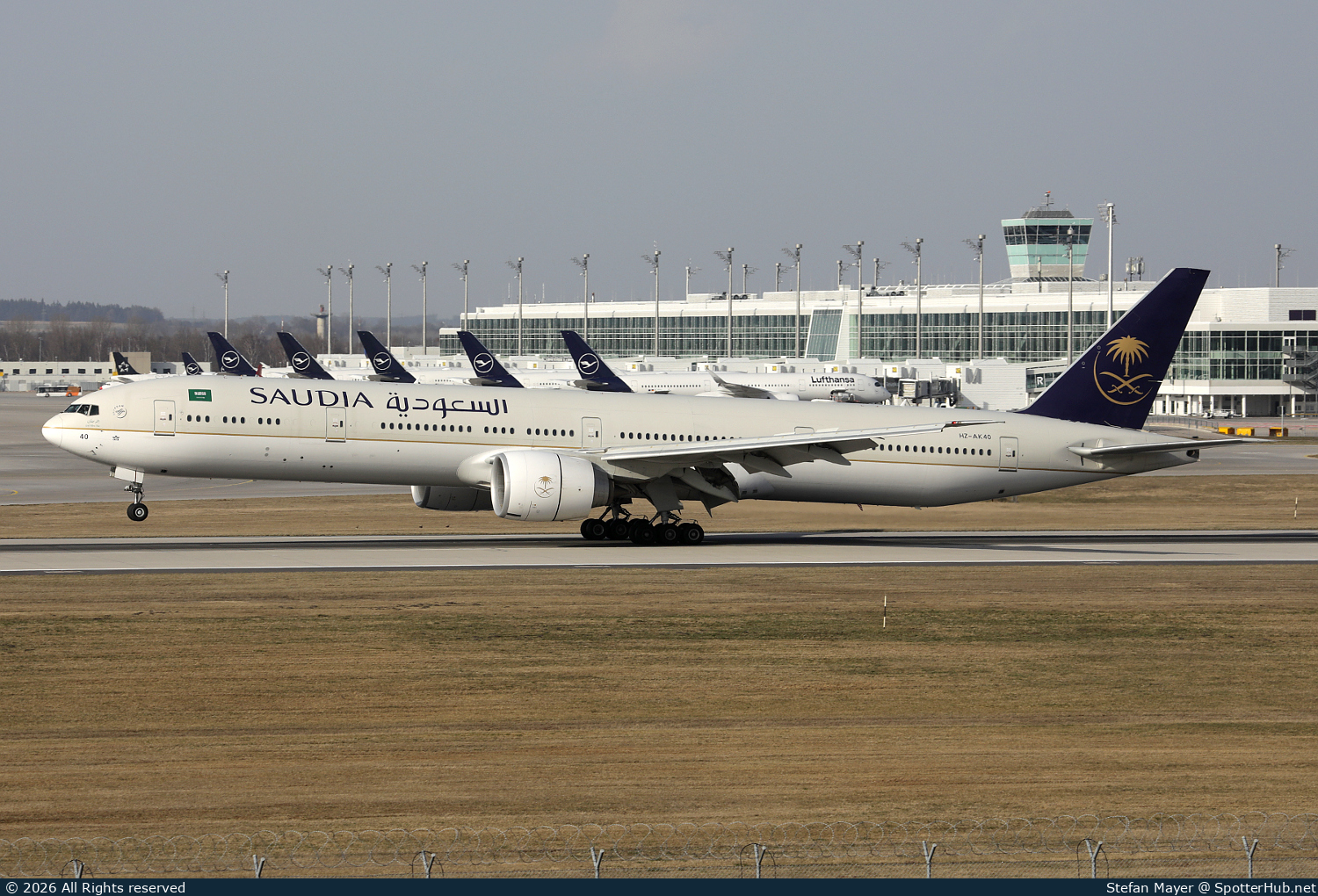 Photo of HZ-AK40 - Boeing 777-3FG(ER) operated by Saudia