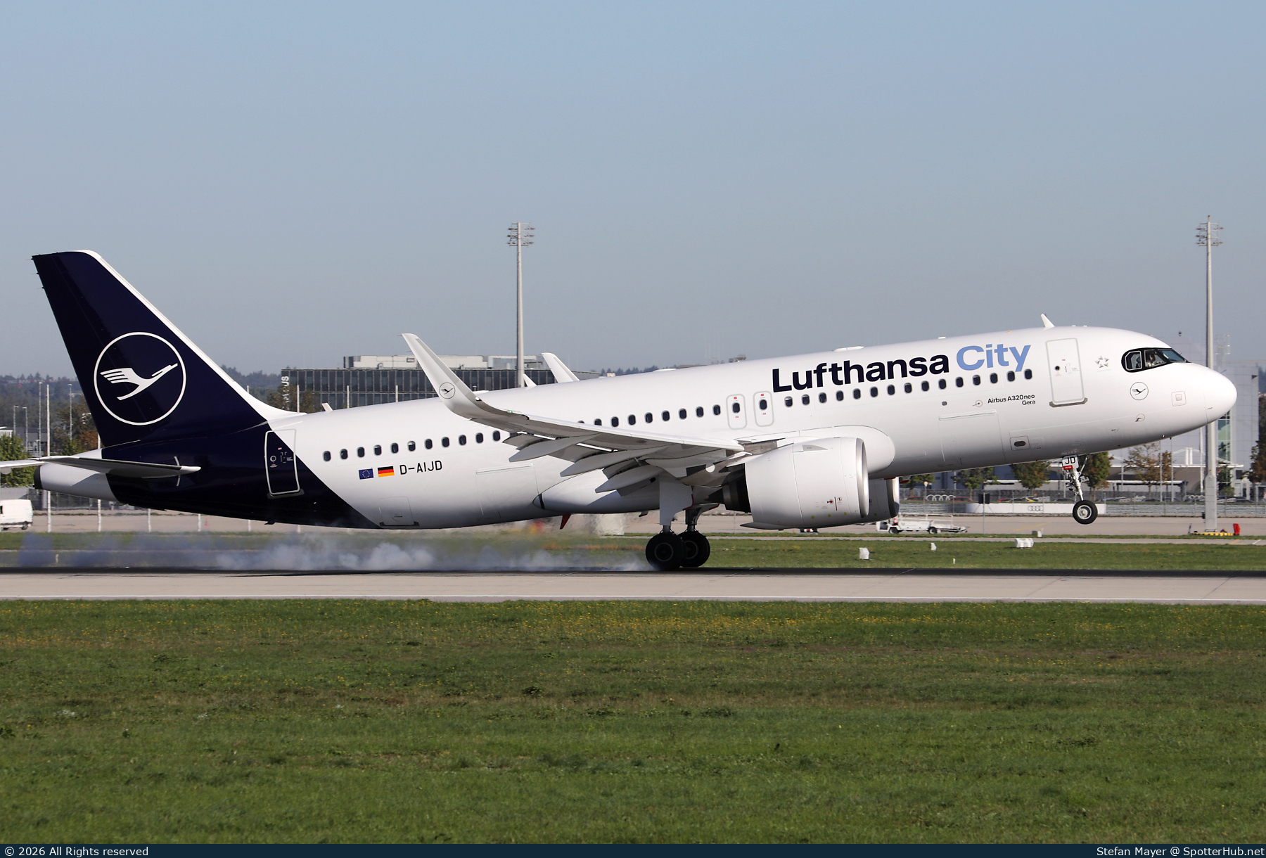 Photo of D-AIJD - Airbus A320-271N operated by Lufthansa City Airlines