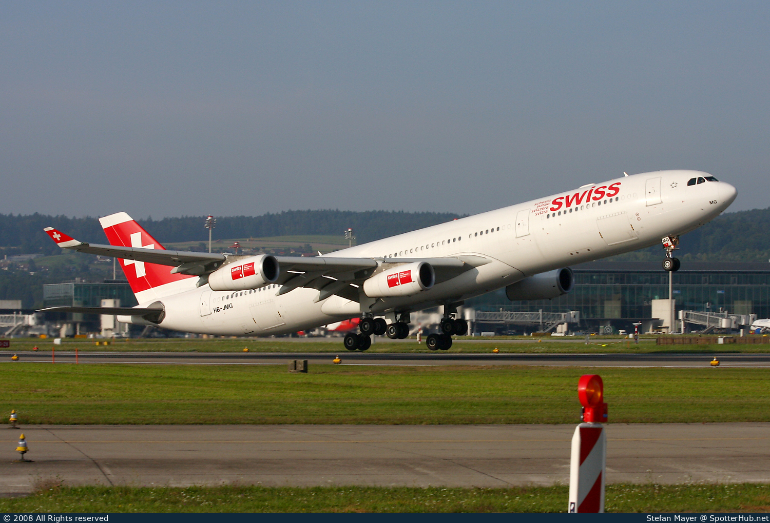 Photo of HB-JMG - Airbus A340-313 operated by Swiss International Air Lines