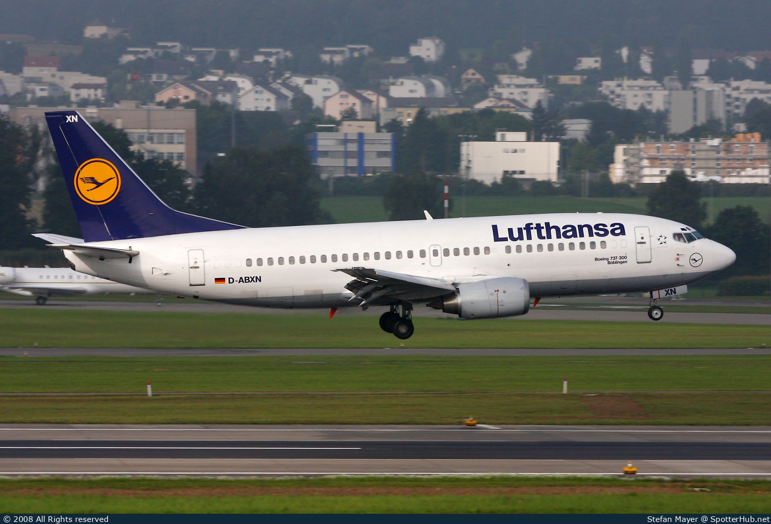 Photo of D-ABXN - Boeing 737-330 operated by Lufthansa