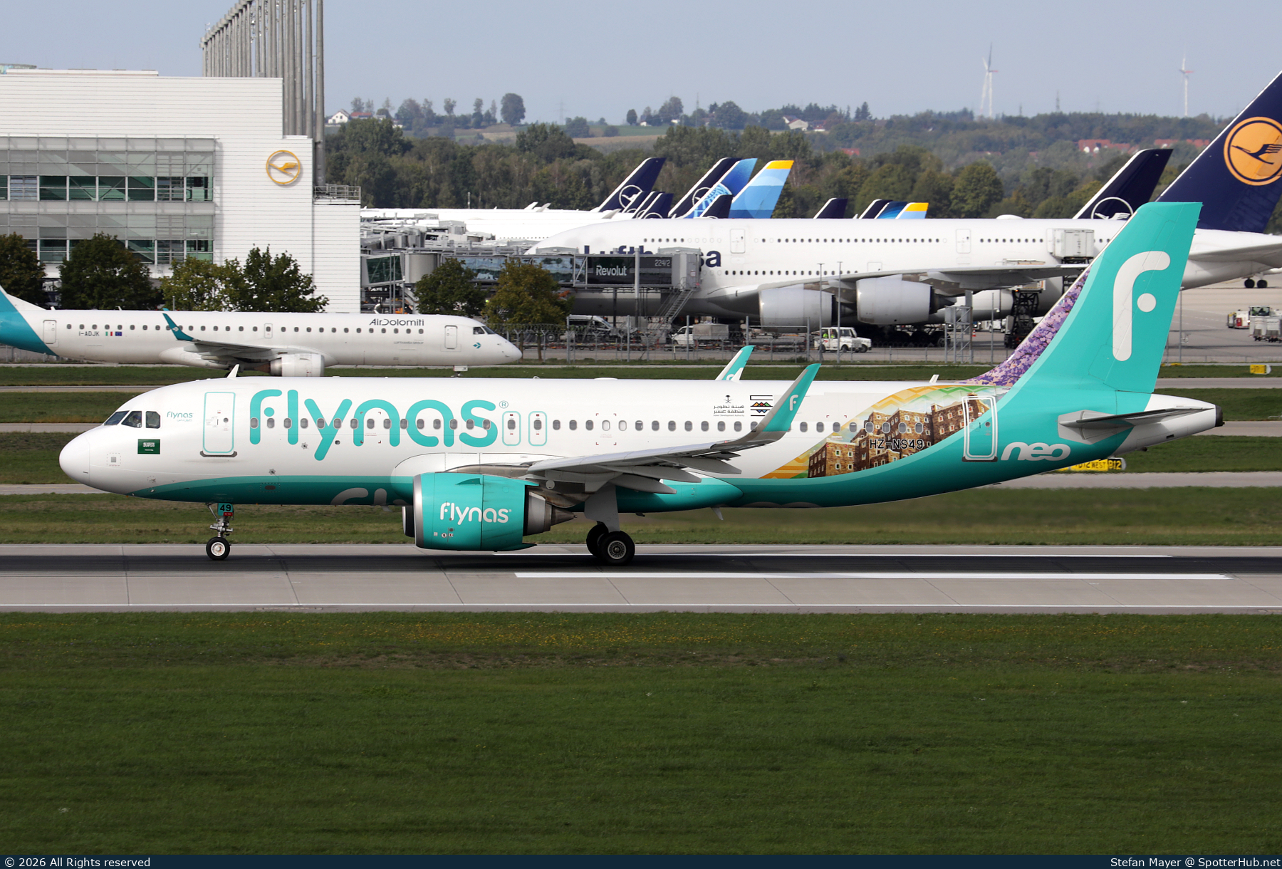 Photo of HZ-NS49 - Airbus A320-251N operated by Flynas