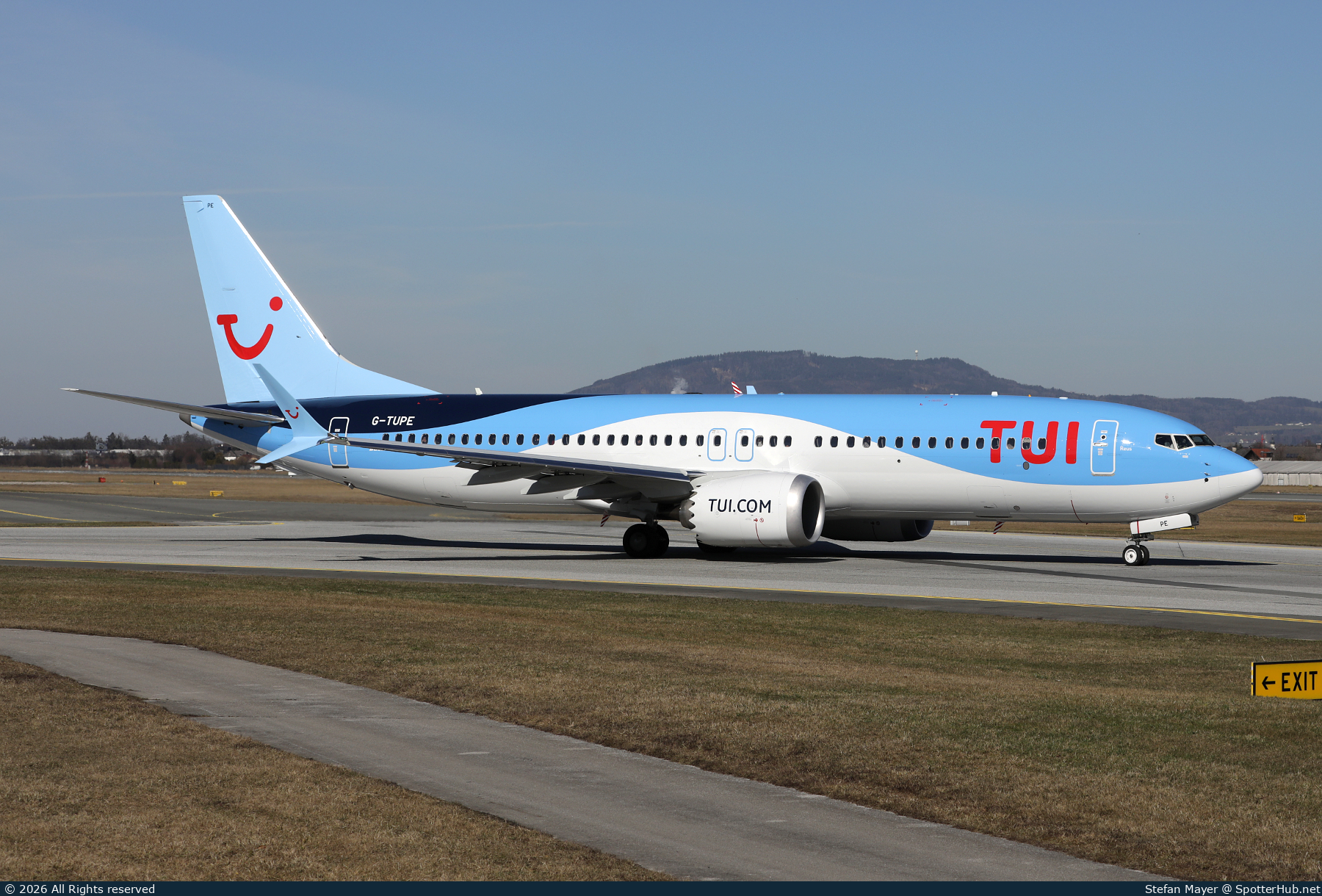 Photo of G-TUPE - Boeing 737 MAX 8 operated by TUI Airways